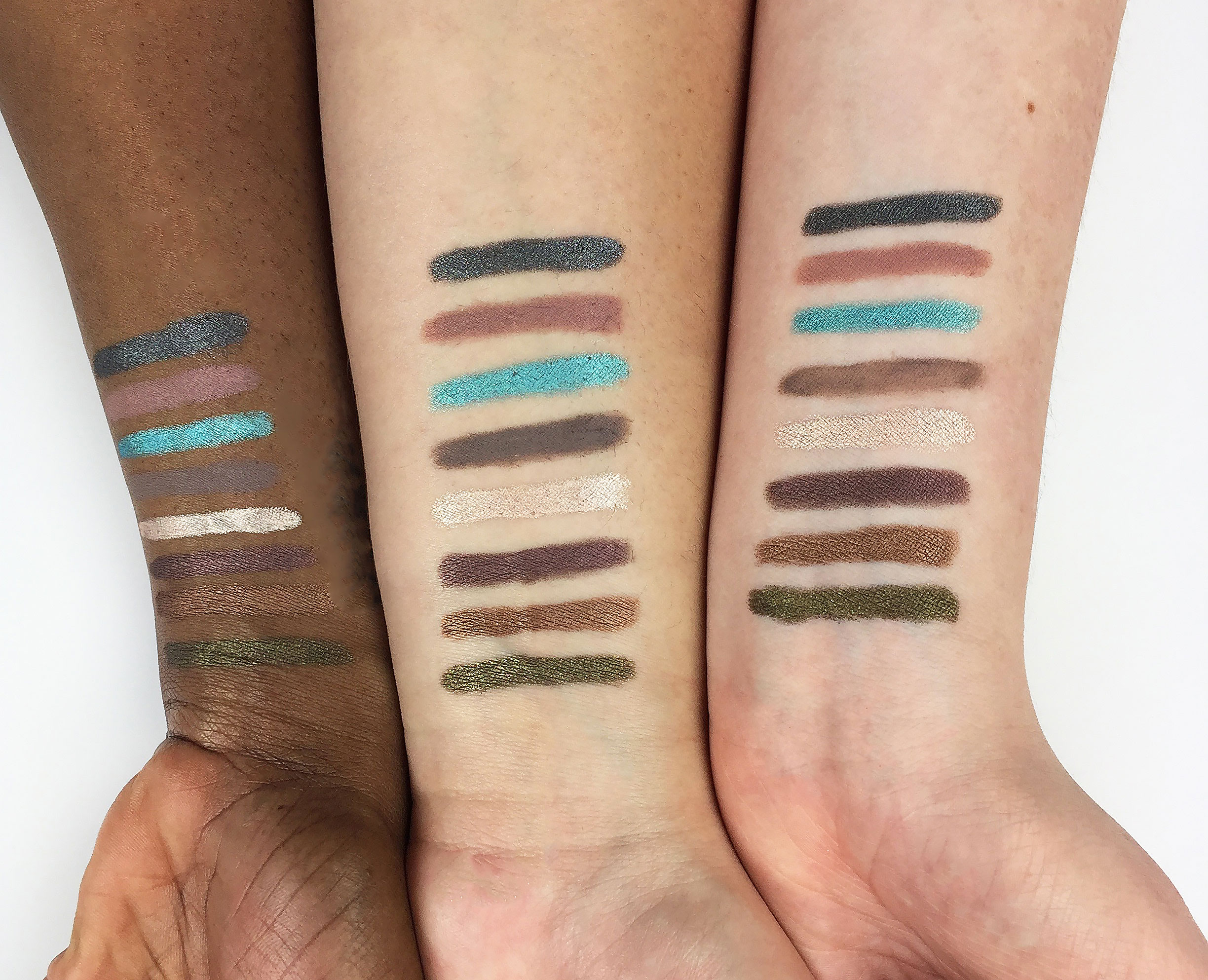 Cargo, Swimmables, lápis de sobrancelhas de longa duração, Dark, 0,35 g - Imagem 4